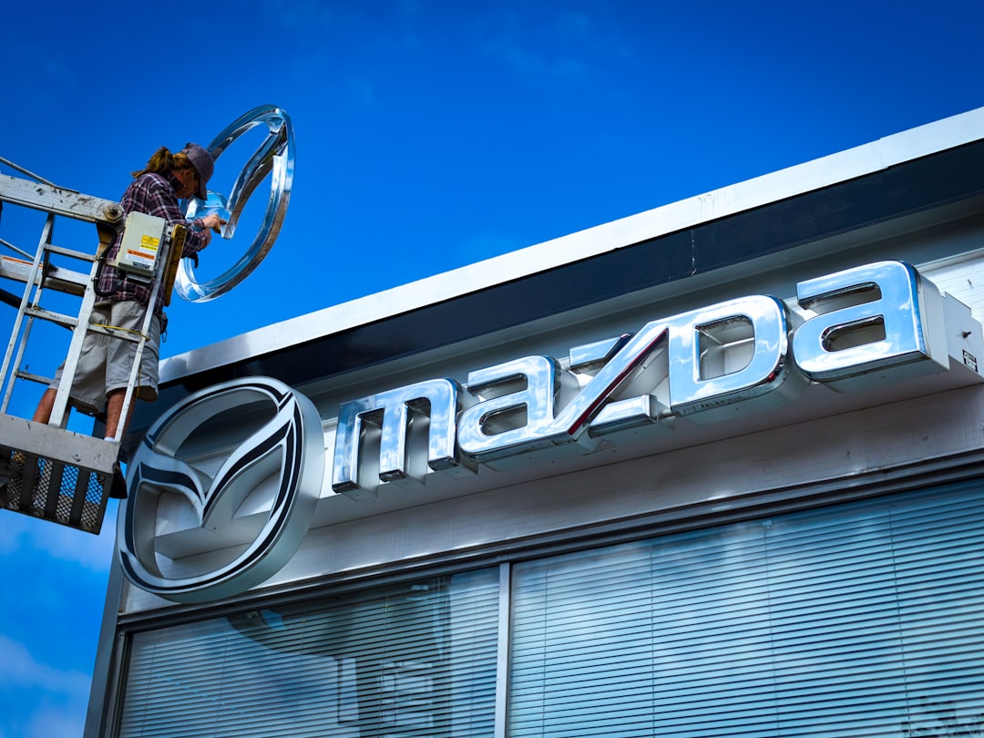 Photo Mazda logo